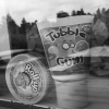 Bild av @medagoulie - Swimming pool with clouds
 #sweden  #sverige  #photographer  #blackandwhite  #swimmingpool  #sweet  #sweets  #vintage