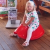 Petra inne vid campingreceptionen