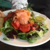 Laxsallad med ljumma röd & gulbetor hembakt bröd och röra