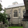 På granitsockel vilar kyrkan stadigt Juli 2010
