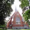 Kyrkan byggd i nygotisk stil och har fasad i rött maskinslaget tegel Augusti 2010