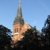 Kyrkan högt över trädens kronor Augusti 2010