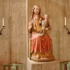 Den madonnabild som räddades ur gamla kyrkan
