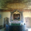 Altaret och altartavlan.