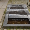 Rogivande vattenskulptur på innergården, eget foto