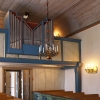 Fin liten orgel, ryms knappt under taket.