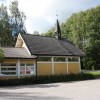  Kapellet från parkeringen.