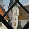 Bosjökloster ses från Bösjöklosters Kyrkans fönster Augusti 2013 av Maria Boiardt