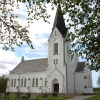 En vacker och ljus kyrka i både exteriör och interiör. 2016-05-15
