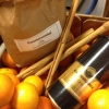 Idag pressar vi 120 kg satsumas ...till våran julglögg!!!som snart finns färdig i våran butik