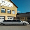 Svårt att hitta hit? Leta efter den långa bilen. www.kronlimo.se