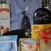 Fars Dag! På Söndag är det dags igen att fira Fars dag och vi kan garantera att något i butiken faller honom i smaken... ;) 
Och varför inte ta med honom på en shoppingtur kombinerat med en bit mat på Partyfabriken Mat & Fika. Billig shopping och god mat