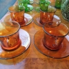 4 snygga tekoppar i glas.