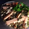Dagens sallad: 5 sädesslag, kalkon, keso och pumpafrön.

Dagens varmrätt: Svamp soppa.

Välkomna in!