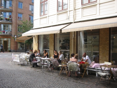 Le Petit Café
