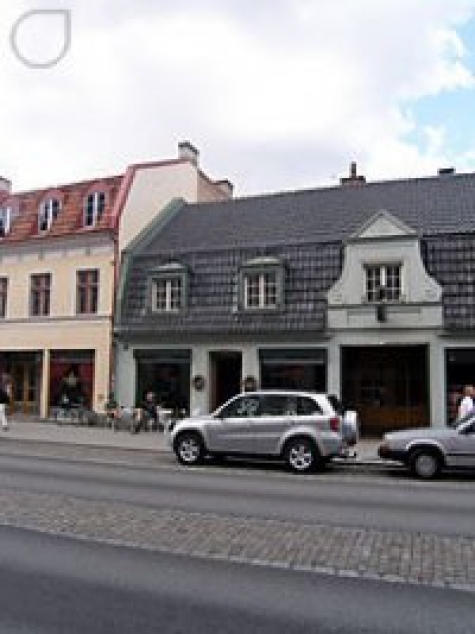 Café Cosmopolitan