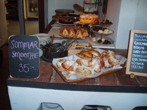 Voltaire och Vänners Café, Sturehofs Slott