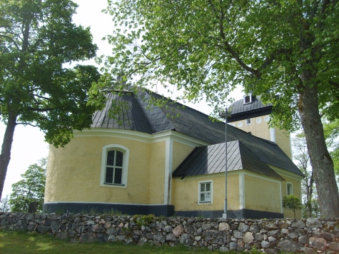 Hölö kyrka