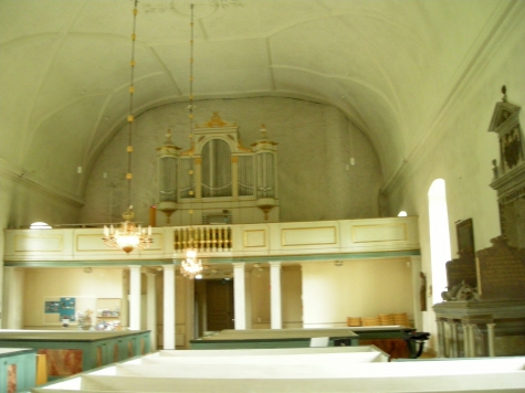 Hölö kyrka