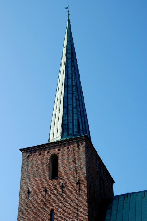 Genarps kyrka