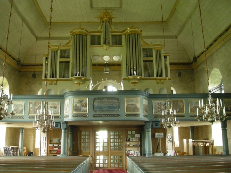 Ovikens gamla kyrka