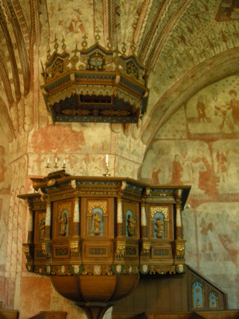 Tortuna kyrka