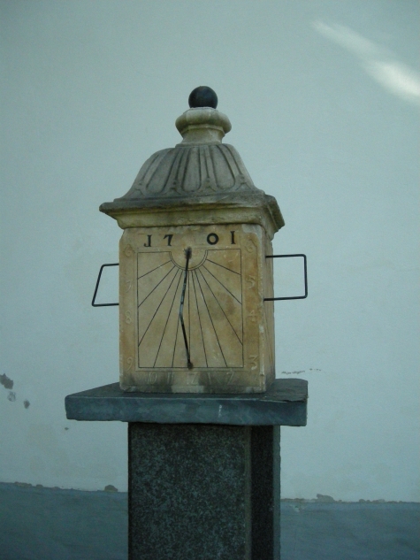 Tortuna kyrka