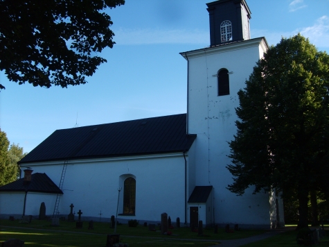 Tortuna kyrka