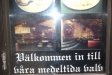 Skylt utanför som beskriver de medeltida valven.