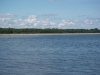 Ekevikens badstrand sett från båt.