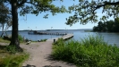 Bryggan är även hållplats för Elbafärjan