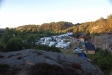 Vy från berget. Stugor