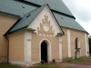 Klockstapeln uppges vara uppförd av Stor Lars Jönsson från Noret 1672 med koppartak 1830-talet