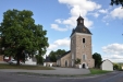 Så bra att man tagit bort de skymmande träden! Stora Skedvi kyrka 9 juli 2011