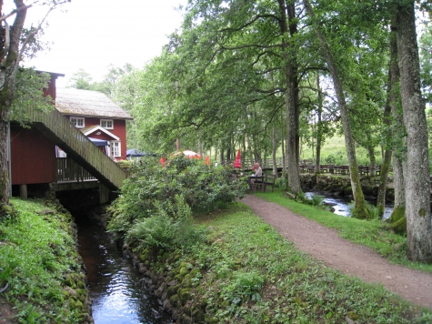Vänga Kvarncafé och Bageri