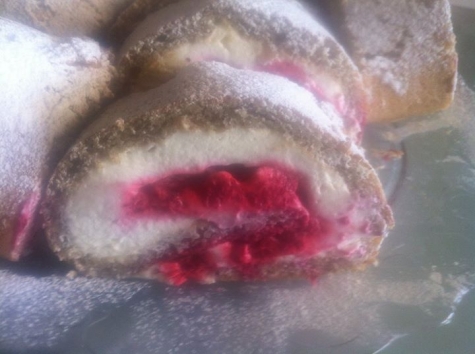 Eldtomta Café och Butik