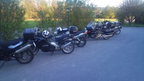 Eldtomta Café och Butik