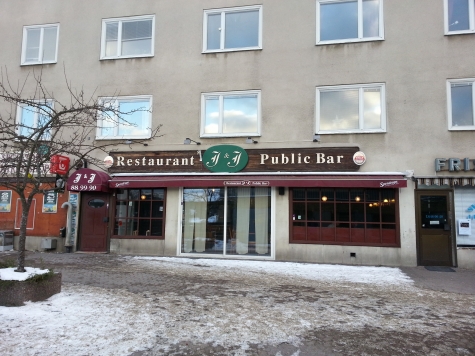 J & J Public Bar