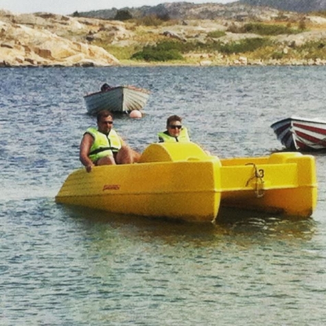 CAMPINGKARTAN.SE  Ramsvik Stugby och Camping  Bild frn Ramsvik Stugby &  Camping av @oksanin - Vi tar ut allt ur stugbylivet. #trampbt #beachlife # ramsvik #baktungt