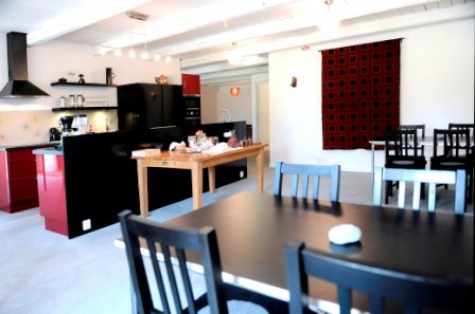 Gnalöv Gård B & B