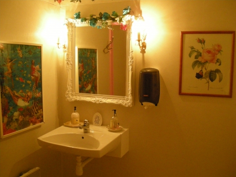 Drömkåken Gård Café och Butik