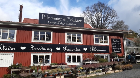 Blommigt och Prickigt