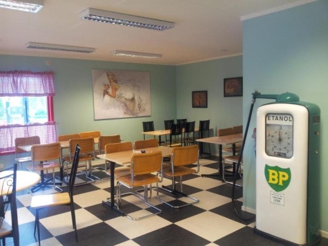 Hallens Grill och Café