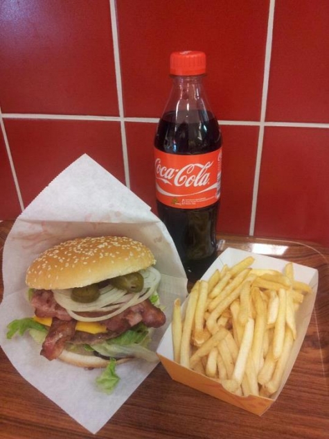 Hallens Grill och Café