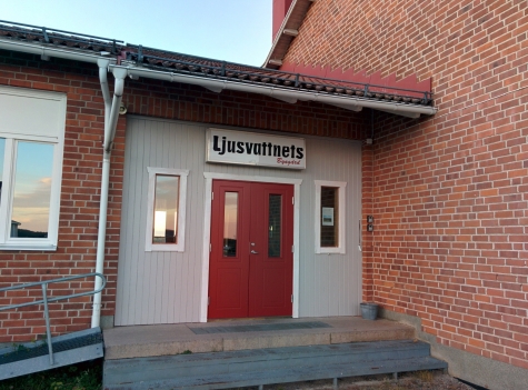 Ljusvattnets Vandrarhem, Byagård