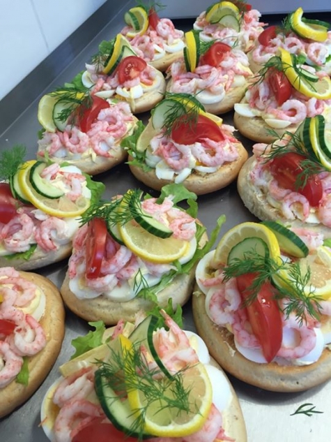 Hella och Pillas Café