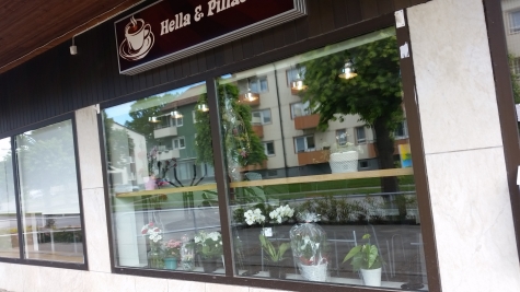 Hella och Pillas Café