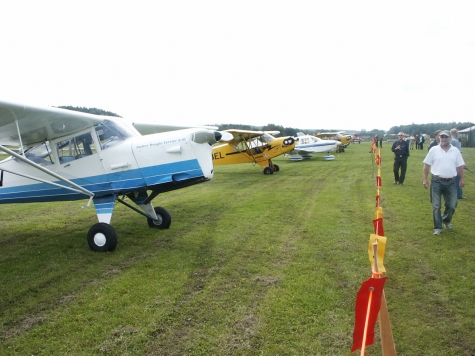 Alingsås flygfält , Vallen