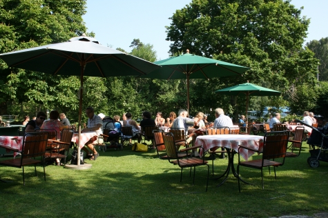 Flickorna Lundgren på Skäret