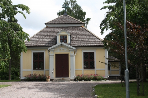 Karlholms kyrka